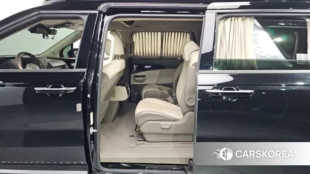 Kia Carnival 4th generation 2021 Черный из Кореи, фото 2