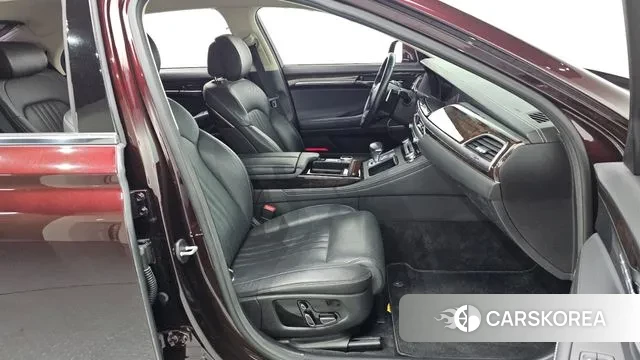 Genesis G90 2019 Красный из Кореи, фото 2