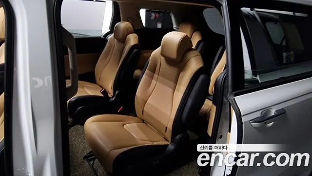Kia Carnival 4th generation 2021 Белый из Кореи, фото 2