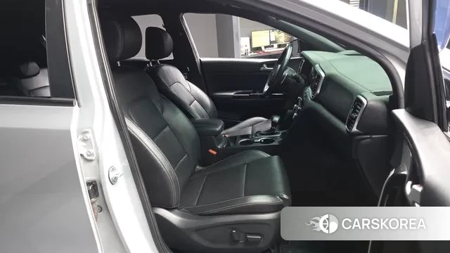 Kia Sportage The Bold 2018 Серебристо-серый из Кореи, фото 2