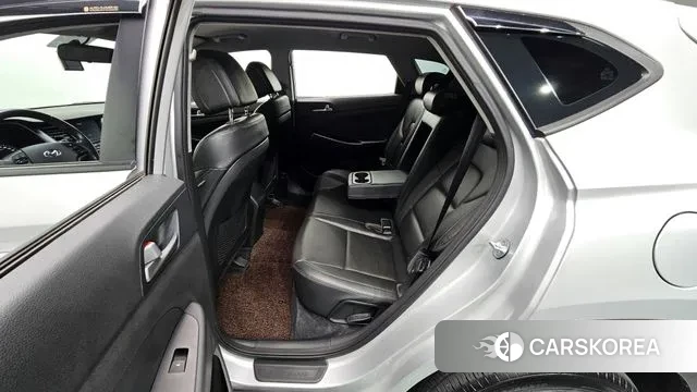 Hyundai All New Tucson 2018 Серебряный из Кореи, фото 2