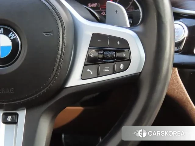 BMW 5 Series (G30) 2020 Серый из Кореи, фото 2