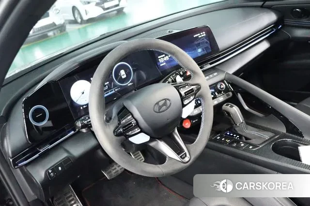 Hyundai The New Avante (CN7) 2024 Черный из Кореи, фото 2