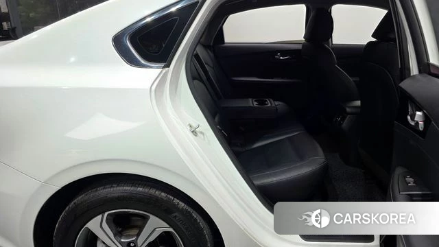 Kia Come New K3 2018 Белый из Кореи, фото 2