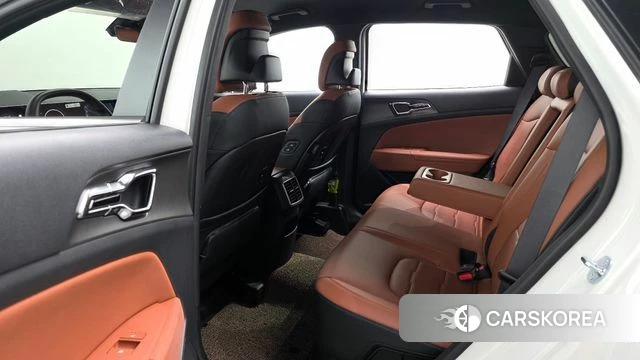 Kia The New Sportage 5th Generation Hybrid 2026 Белый из Кореи, фото 2