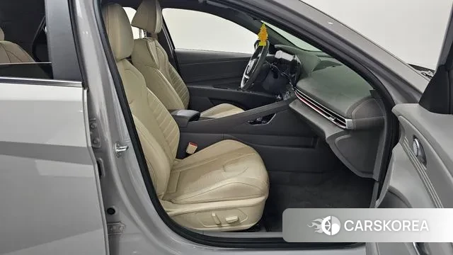 Hyundai Avante (CN7) 2022 Серебряный из Кореи, фото 2