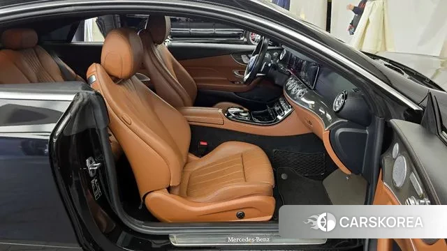 Mercedes-Benz E-Class W213 2019 Черный из Кореи, фото 2