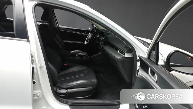 Kia K5 3rd generation 2021 Белый из Кореи, фото 2