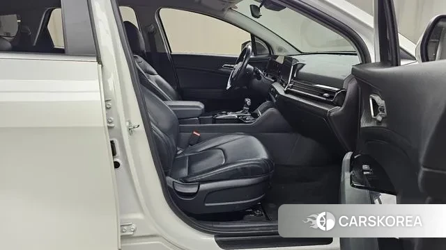 Kia Sportage 5th Generation 2021 Белый из Кореи, фото 2