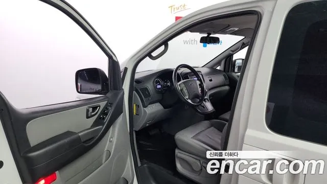 Hyundai The New Grand Starex 2018 Белый из Кореи, фото 2