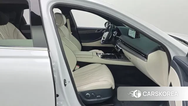 Genesis Electrified G80 (RG3) 2022 Белый из Кореи, фото 2