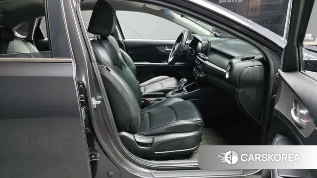 Kia Come New K3 2018 Серый из Кореи, фото 2