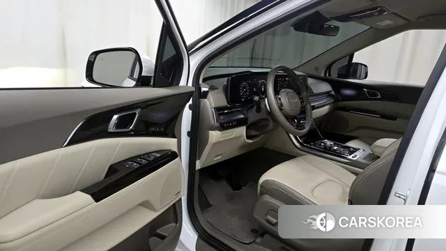Kia Carnival 4th generation 2022 Белый из Кореи, фото 2