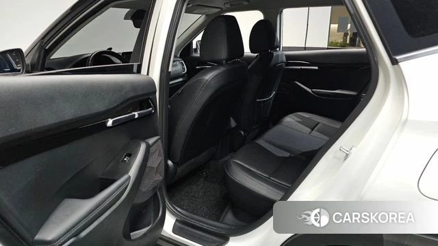 Kia Seltos 2022 Белый из Кореи, фото 2