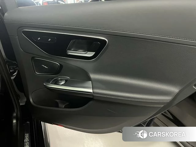 Mercedes-Benz Class C 2023 Зеленый из Китая, фото 2