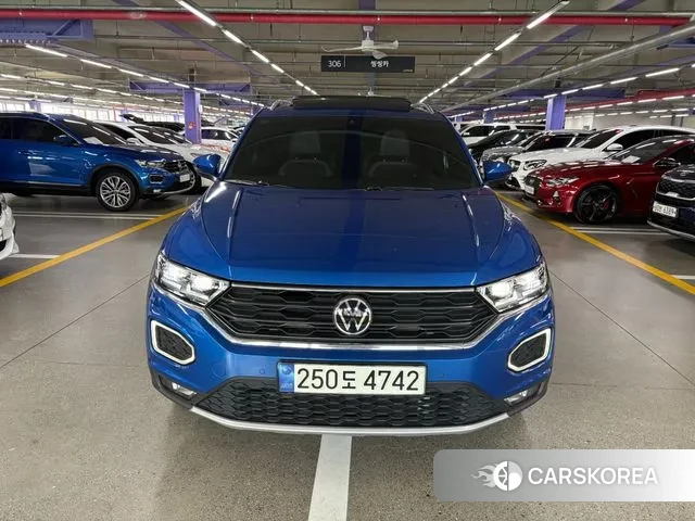 Volkswagen T-Roc 2021 Синий из Кореи, фото 2