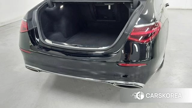 Mercedes-Benz S-Class W223 2022 Черный из Кореи, фото 2