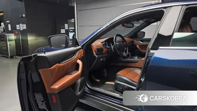 Maserati Levante 2020 Синий из Кореи, фото 2