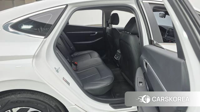 Hyundai Sonata Hybrid (DN8) 2022 Белый из Кореи, фото 2