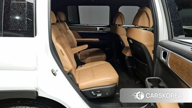 Hyundai Santa Fe (MX5) 2024 Белый из Кореи, фото 2