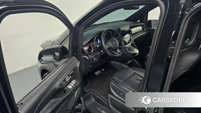 Mercedes-Benz V-Class 2021 Черный из Кореи, фото 2