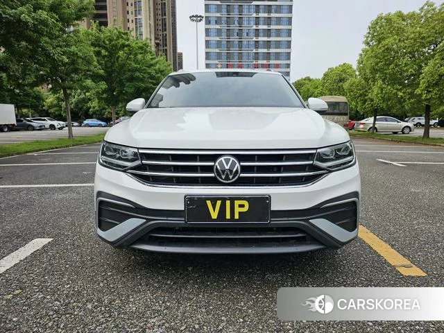 Volkswagen Tiguan L 2022 Белый из Китая, фото 2