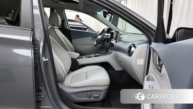 Hyundai Kona Electric 2020 Серебристо-серый из Кореи, фото 2