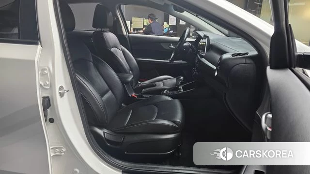 Kia Come New K3 2018 Белый из Кореи, фото 2