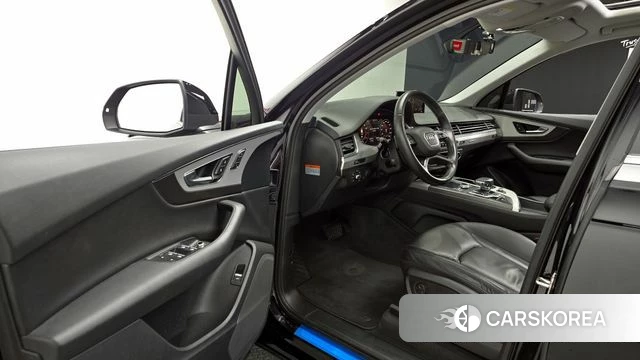 Audi Q7 (4M) 2019 Черный из Кореи, фото 2