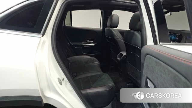 Mercedes-Benz GLA - Class H247 2020 Белый из Кореи, фото 2