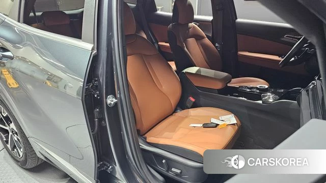 Kia Sportage 5th Generation Hybrid 2024 Серый из Кореи, фото 2