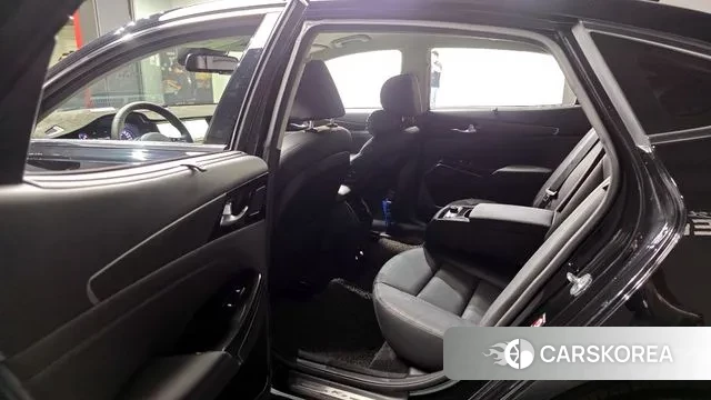 Kia K7 Premier 2019 Черный из Кореи, фото 2