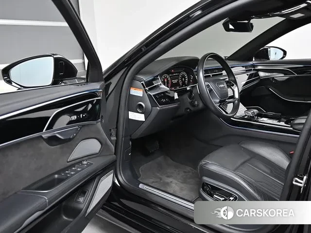 Audi A8 (D5) 2021 Черный из Кореи, фото 2