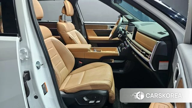 Hyundai Santa Fe (MX5) 2024 Белый из Кореи, фото 2