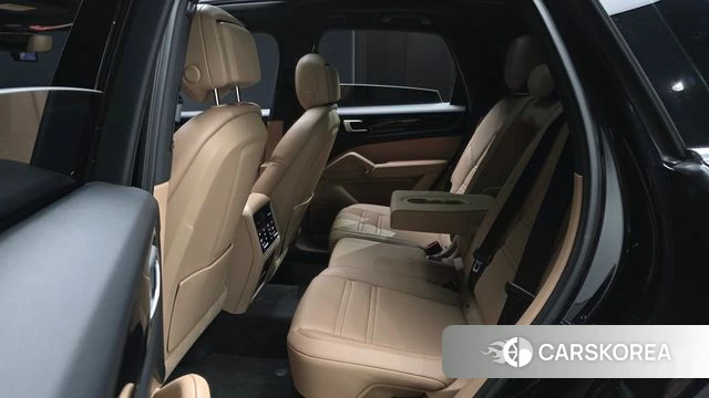 Porsche Cayenne (PO536) 2019 Черный из Кореи, фото 2