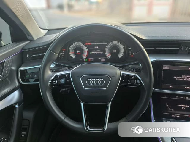 Audi A6L 2021 Черный из Китая, фото 2