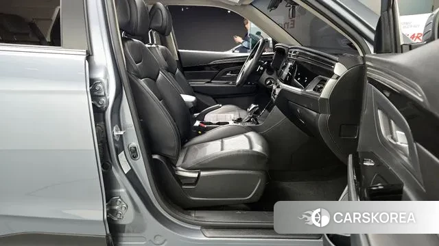 Ssangyong Beautiful Korando 2020 Серый из Кореи, фото 2