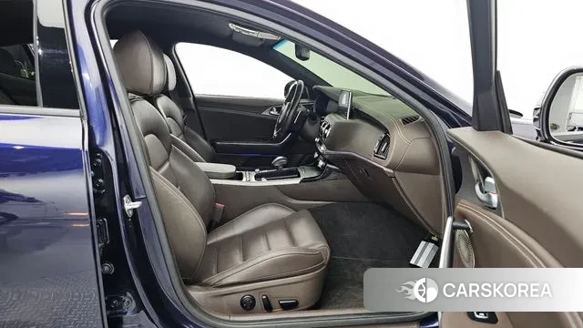 Kia Stinger 2020 Синий из Кореи, фото 2