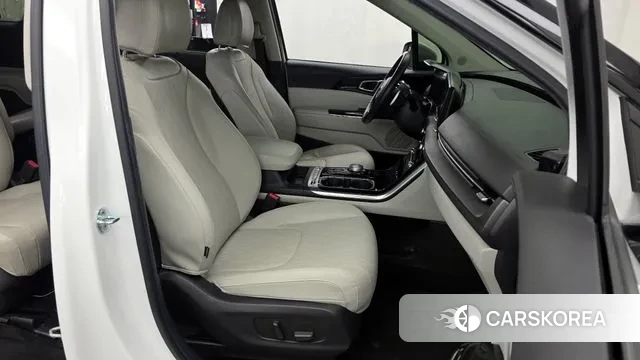 Kia Carnival 4th generation 2021 Белый из Кореи, фото 2