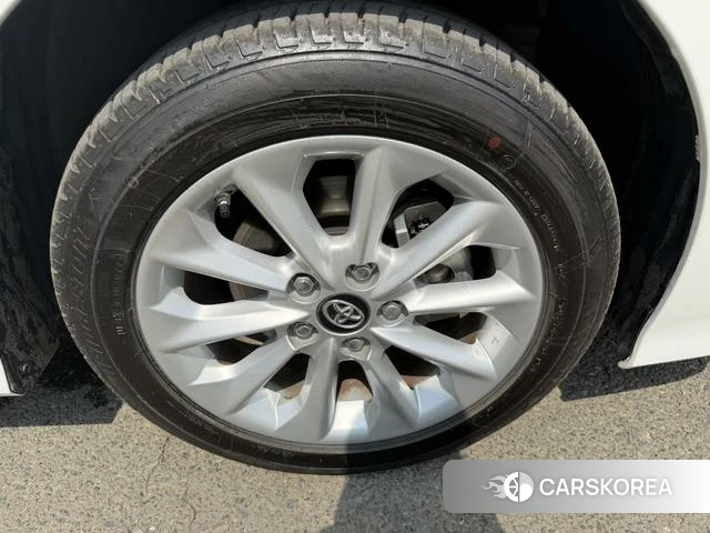 Toyota Corolla id 4321122 из Китая 2