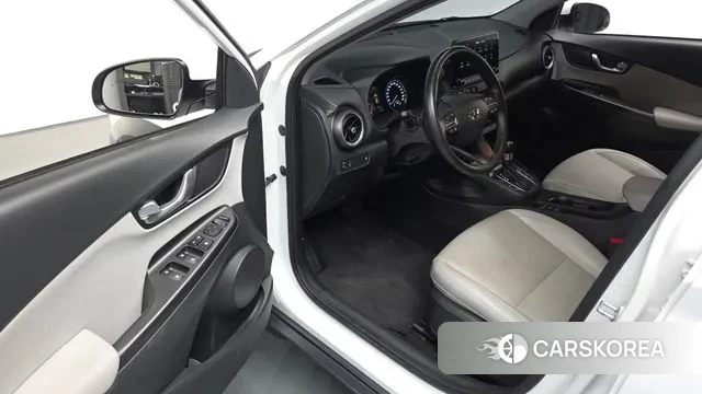 Hyundai The New Kona 2021 Белый из Кореи, фото 2