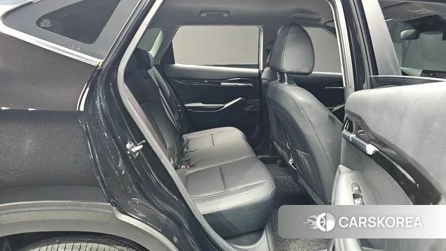 Kia Seltos 2022 Черный из Кореи, фото 2