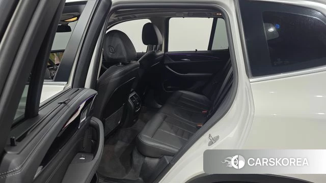 BMW X3 (G01) 2022 Белый из Кореи, фото 2