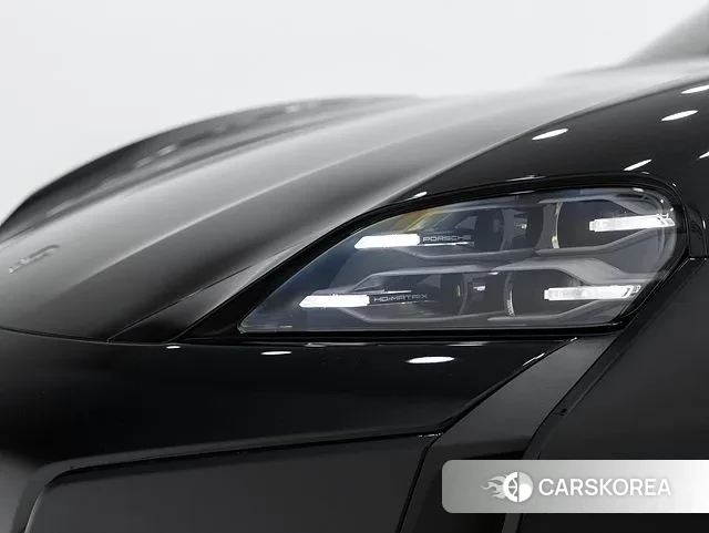 Porsche Taycan 2025 Черный из Кореи, фото 2