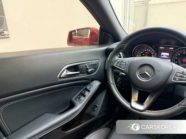 Mercedes-Benz CLA (import) 2018 Красный из Китая, фото 2