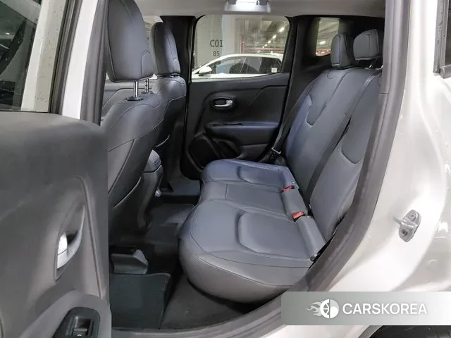 Jeep Renegade 2021 Белый из Кореи, фото 2