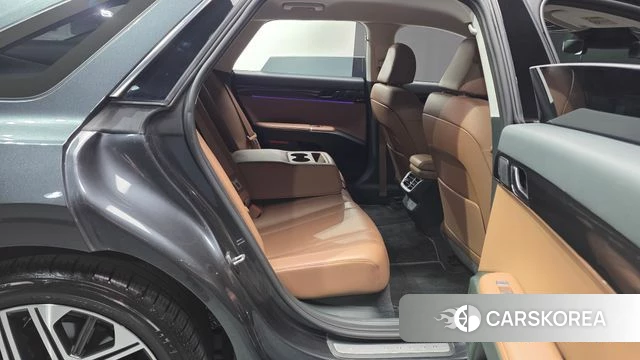 Hyundai Grandeur (GN7) 2023 Серый из Кореи, фото 2