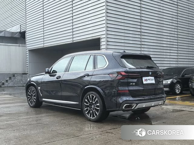 BMW X5 2024 Черный из Китая, фото 2