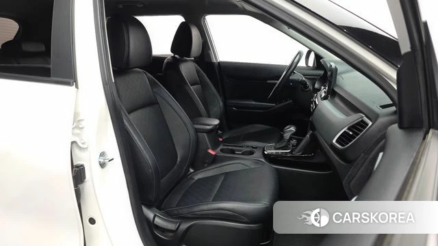 Kia Seltos 2022 Белый из Кореи, фото 2