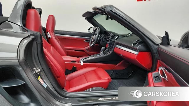 Porsche 718 Boxster 2022 Серый из Кореи, фото 2